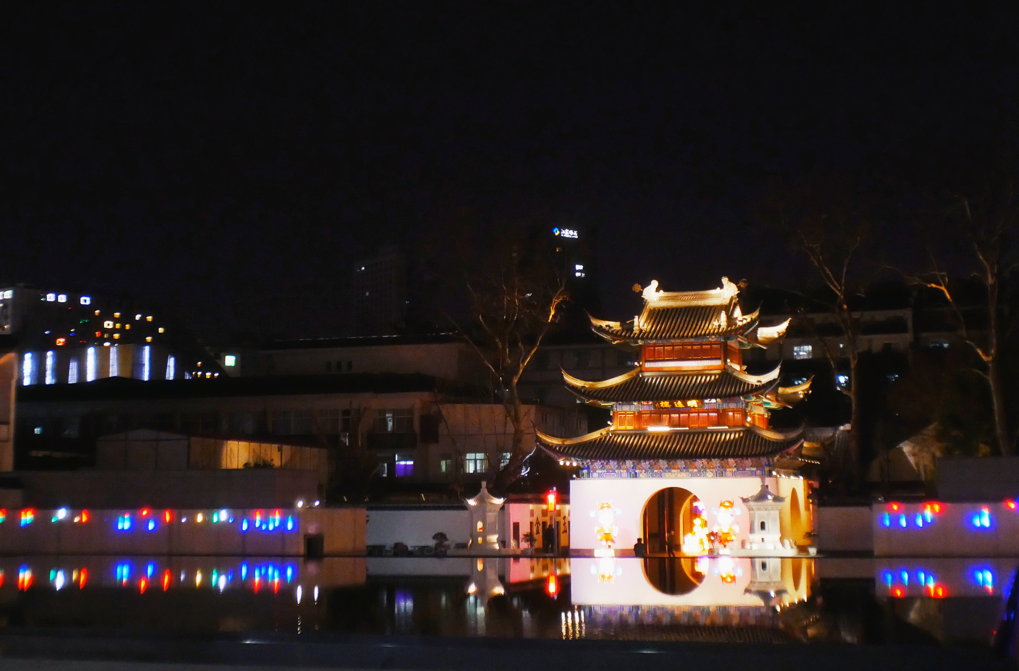 Panasonic Lumix DC-GX850 (Lumix DC-GX800 / Lumix DC-GF9) sample photo. Night of confucius temple in nanjing photography