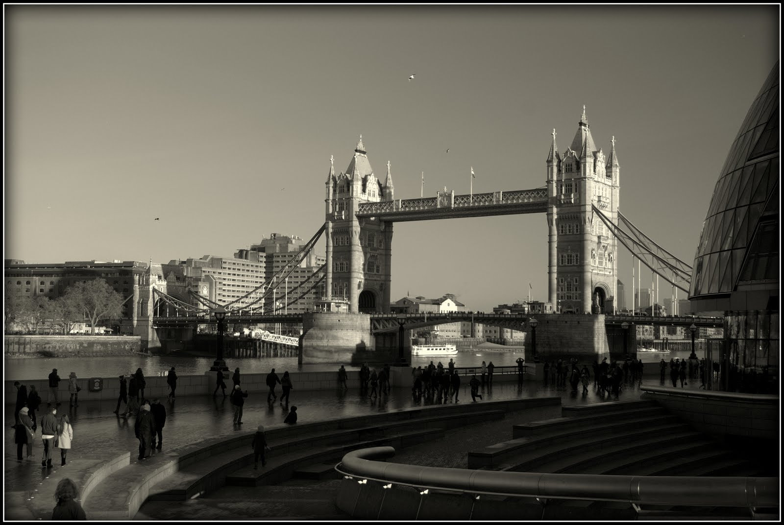 Pentax K100D sample photo. Tower bridge, london, uk photography