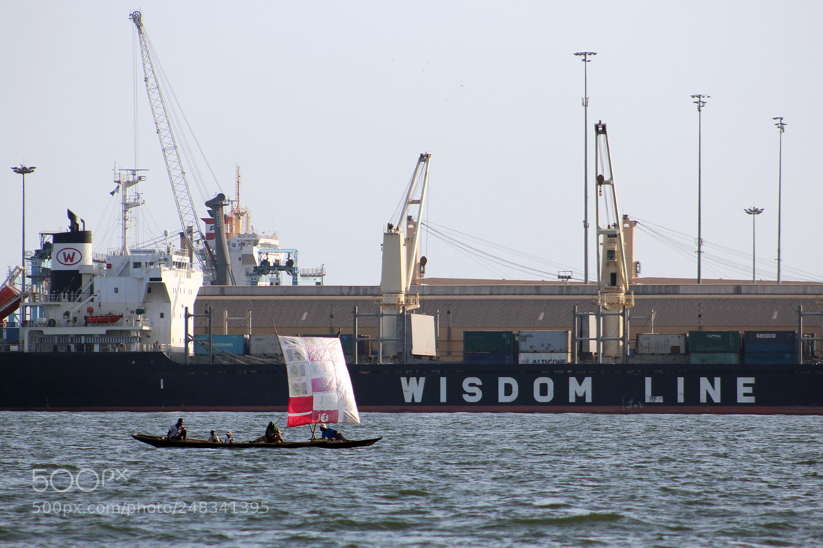 Canon EF 75-300mm f/4-5.6 sample photo. Cruise photography