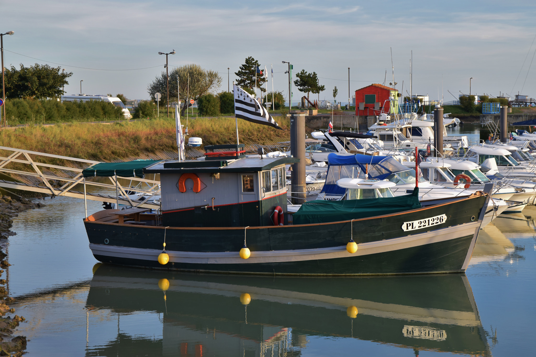 Nikon D5300 sample photo. Port de mechers photography