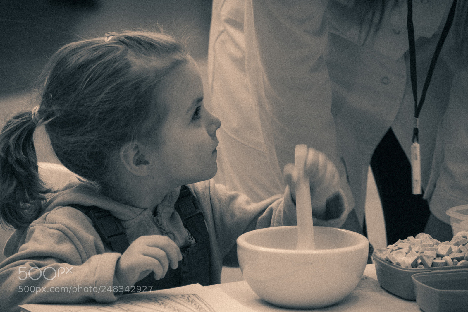 Canon EOS 40D sample photo. A child on the photography