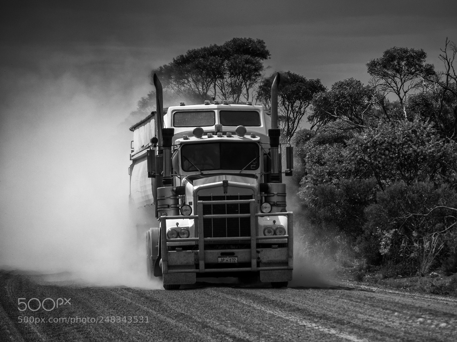 Olympus OM-D E-M5 II sample photo. Grain haulage on the photography