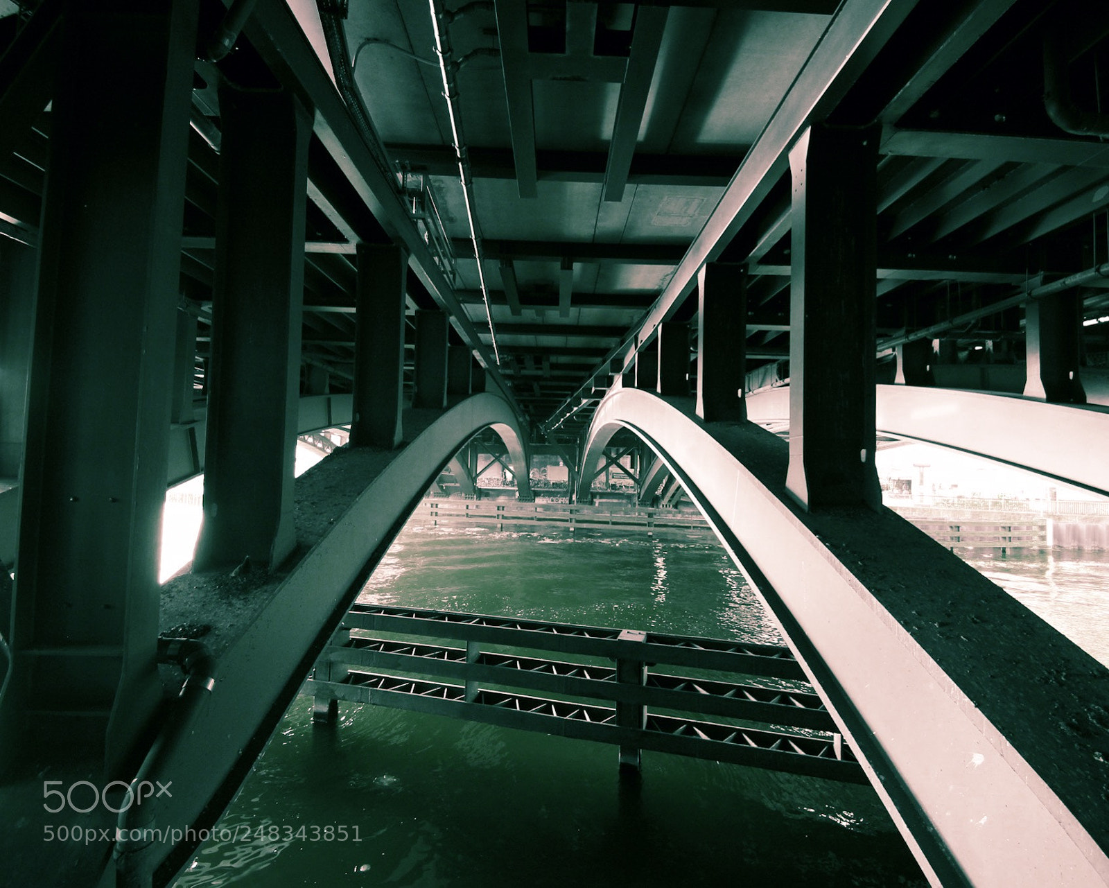 Canon EOS 600D (Rebel EOS T3i / EOS Kiss X5) sample photo. Under the bridge photography
