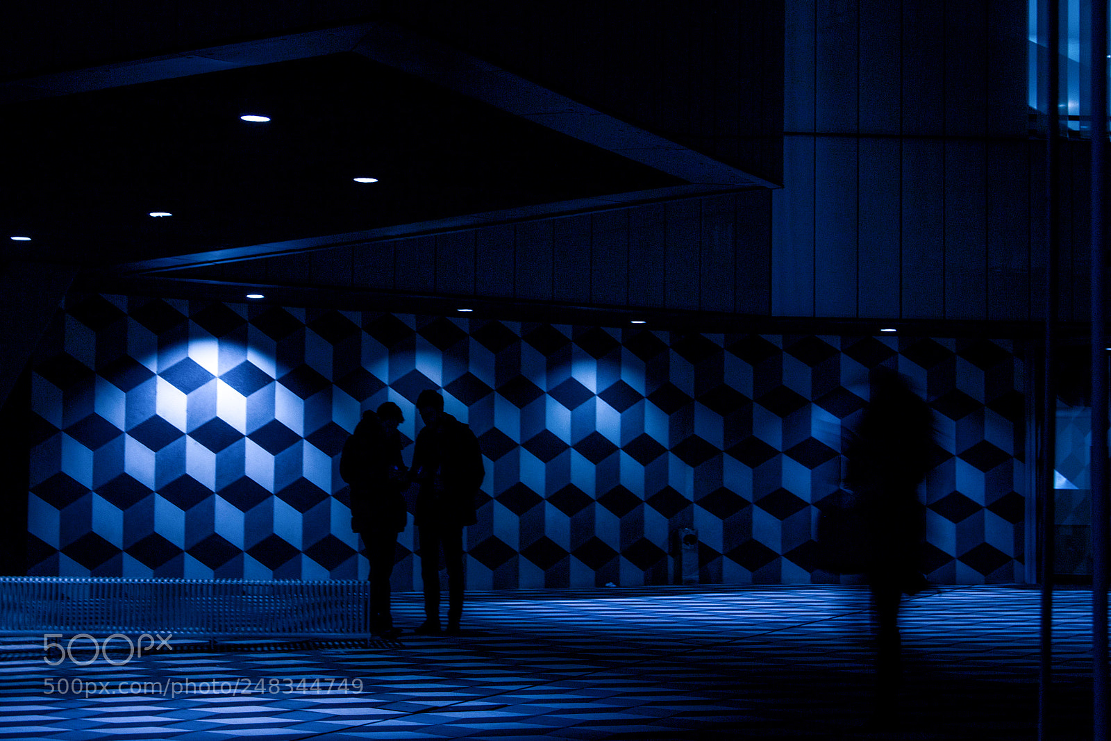 Canon EOS 1200D (EOS Rebel T5 / EOS Kiss X70 / EOS Hi) sample photo. Illusion wall of cubes photography