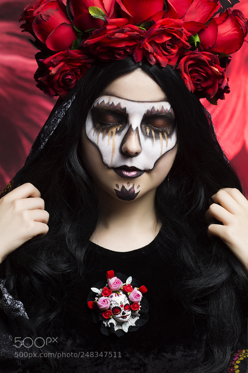 Canon EOS 1100D (EOS Rebel T3 / EOS Kiss X50) sample photo. Santa muerte photography