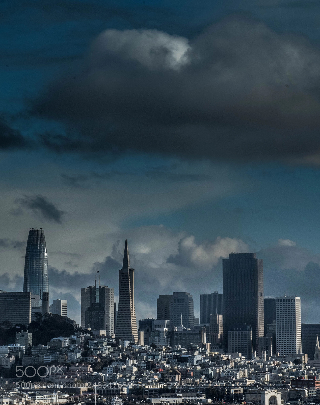 Pentax K-S2 sample photo. City hdr photography