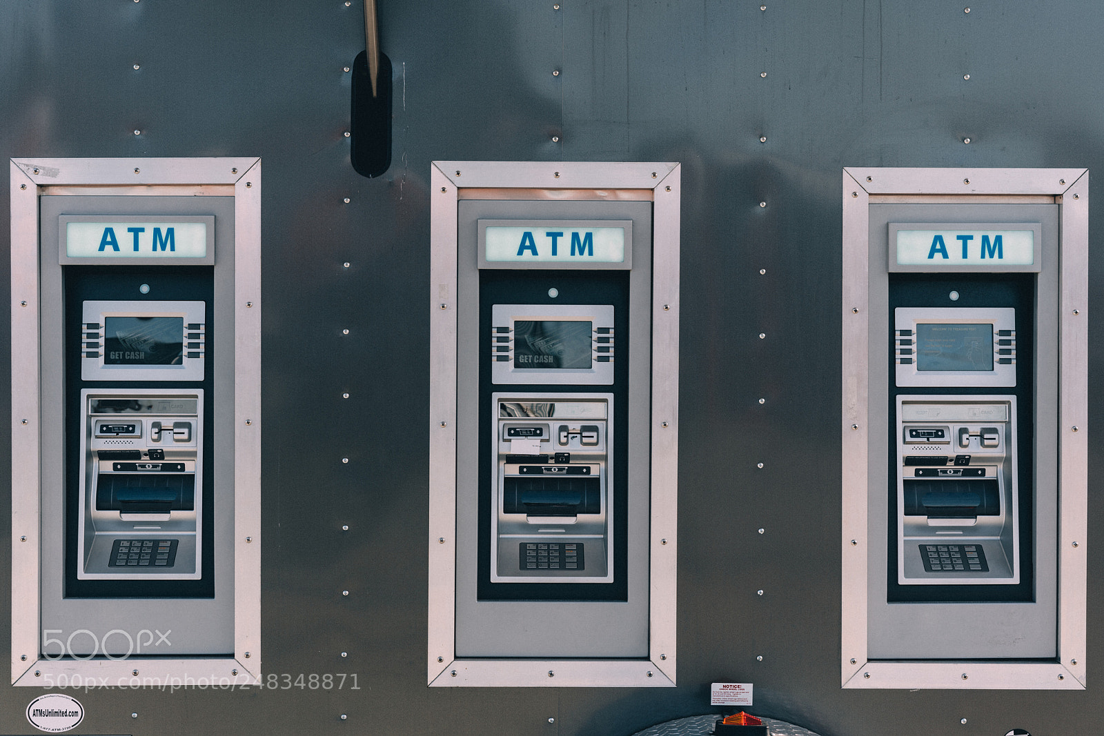 Sony a7R III sample photo. Treasure island flea market photography
