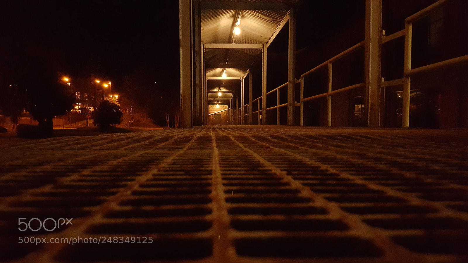 Samsung Galaxy Note5 sample photo. Abandoned train stop photography