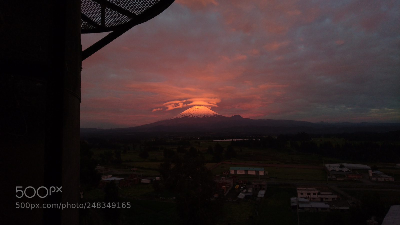 Sony Xperia Z5 sample photo. Cotopaxi sunset photography