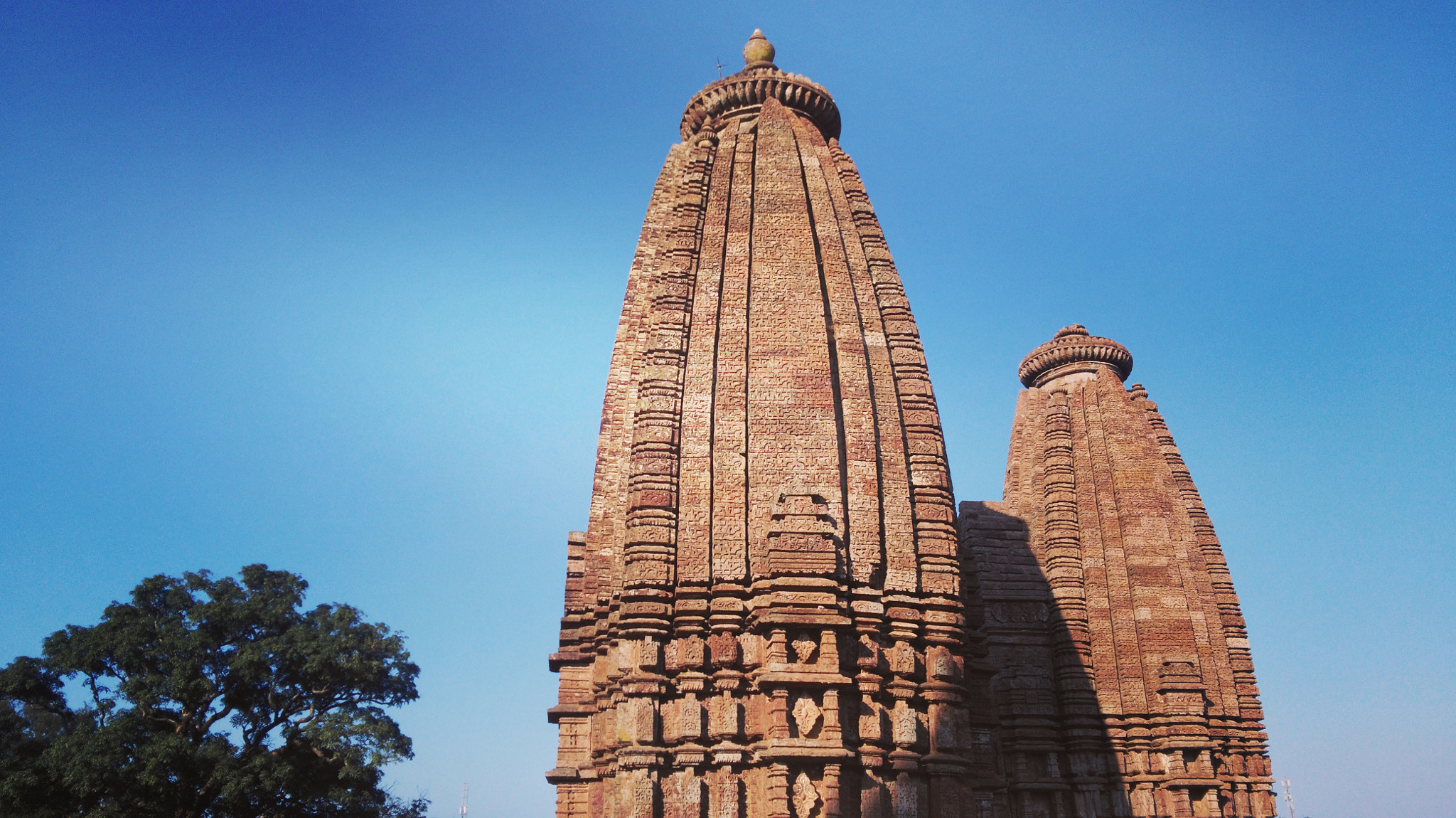 HUAWEI Che1-L04 sample photo. Lord shiva's temple photography