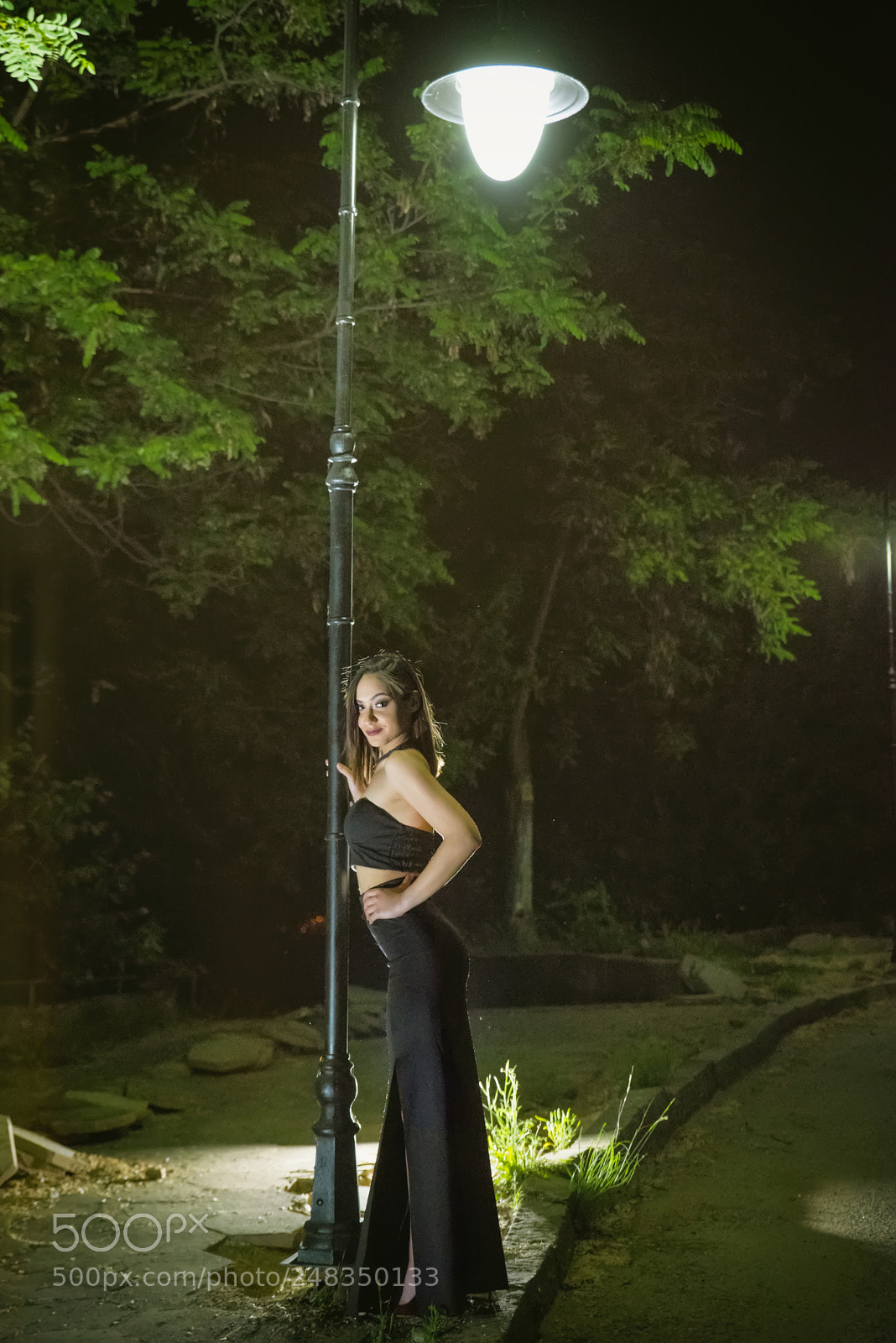 Nikon D810 sample photo. Night girl photography