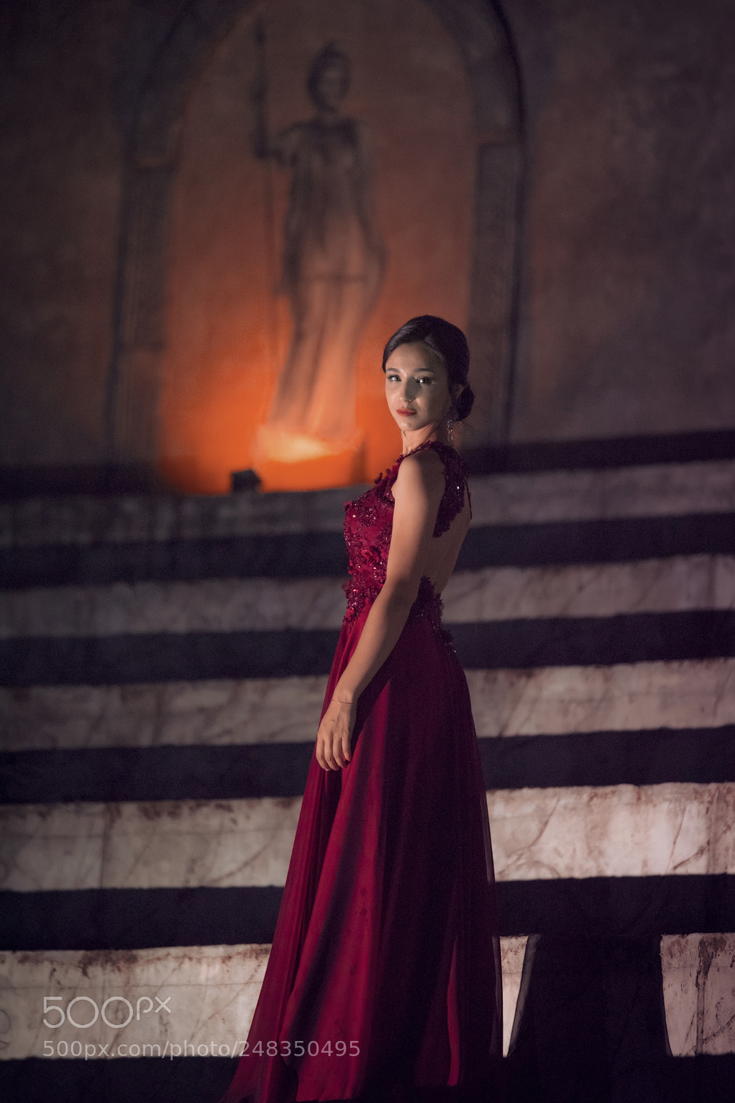 Nikon D810 sample photo. Lady in red photography