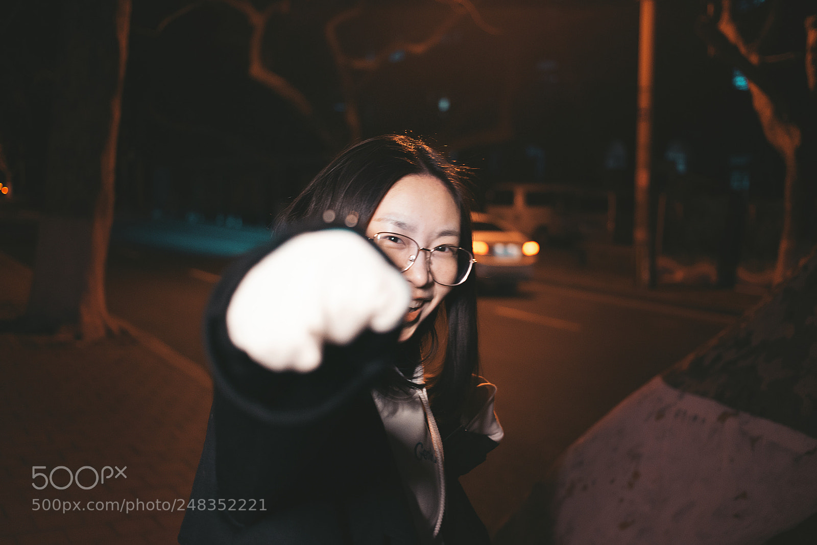 Sony a7R II sample photo. Rocket punch! photography