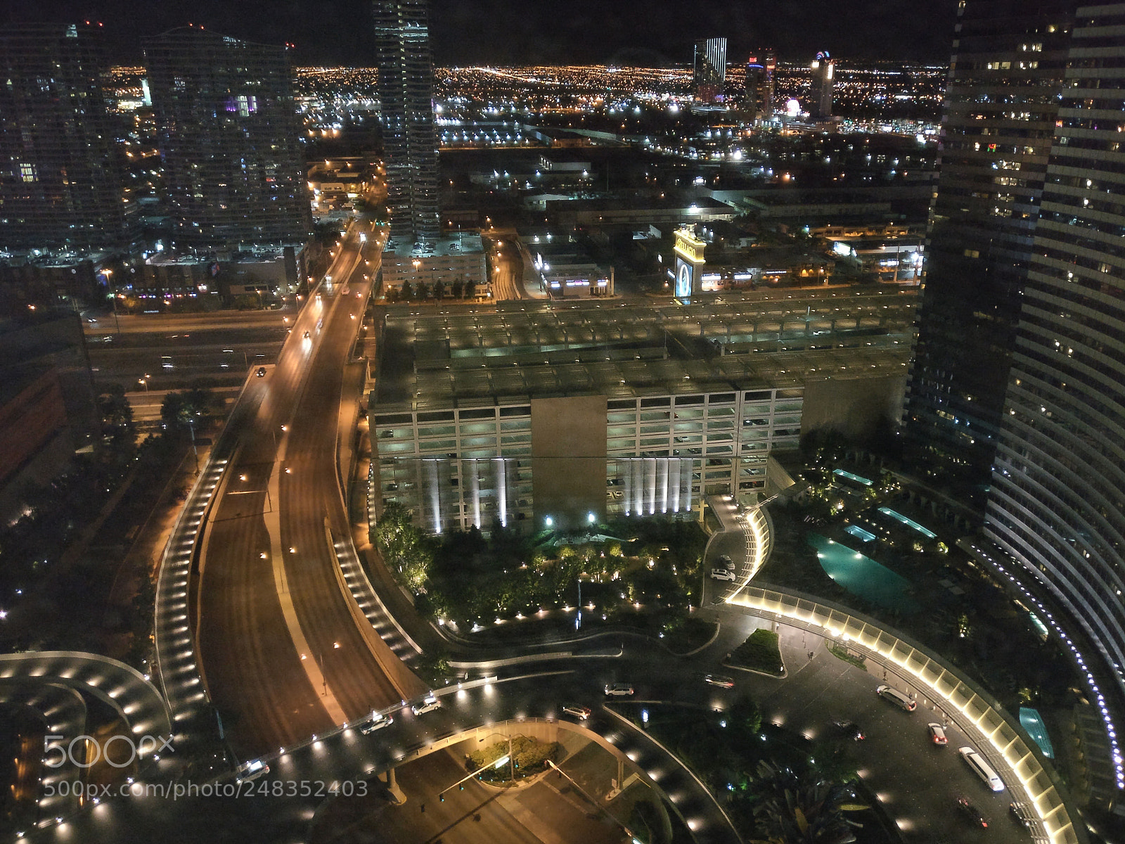 OnePlus A3000 sample photo. Las vegas at night photography