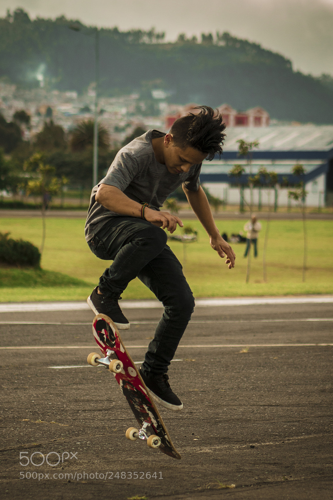 Canon EOS 7D Mark II sample photo. Skater photography