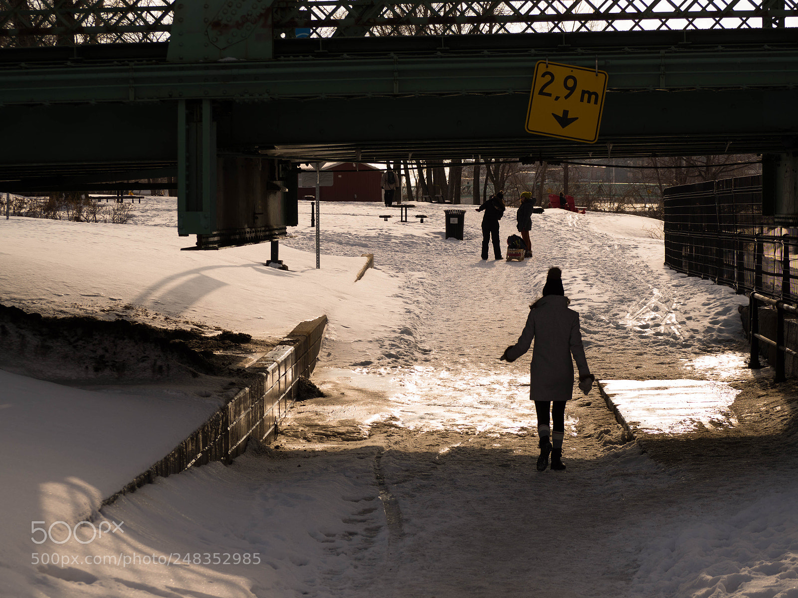 Olympus OM-D E-M10 II sample photo. 2,9 m photography