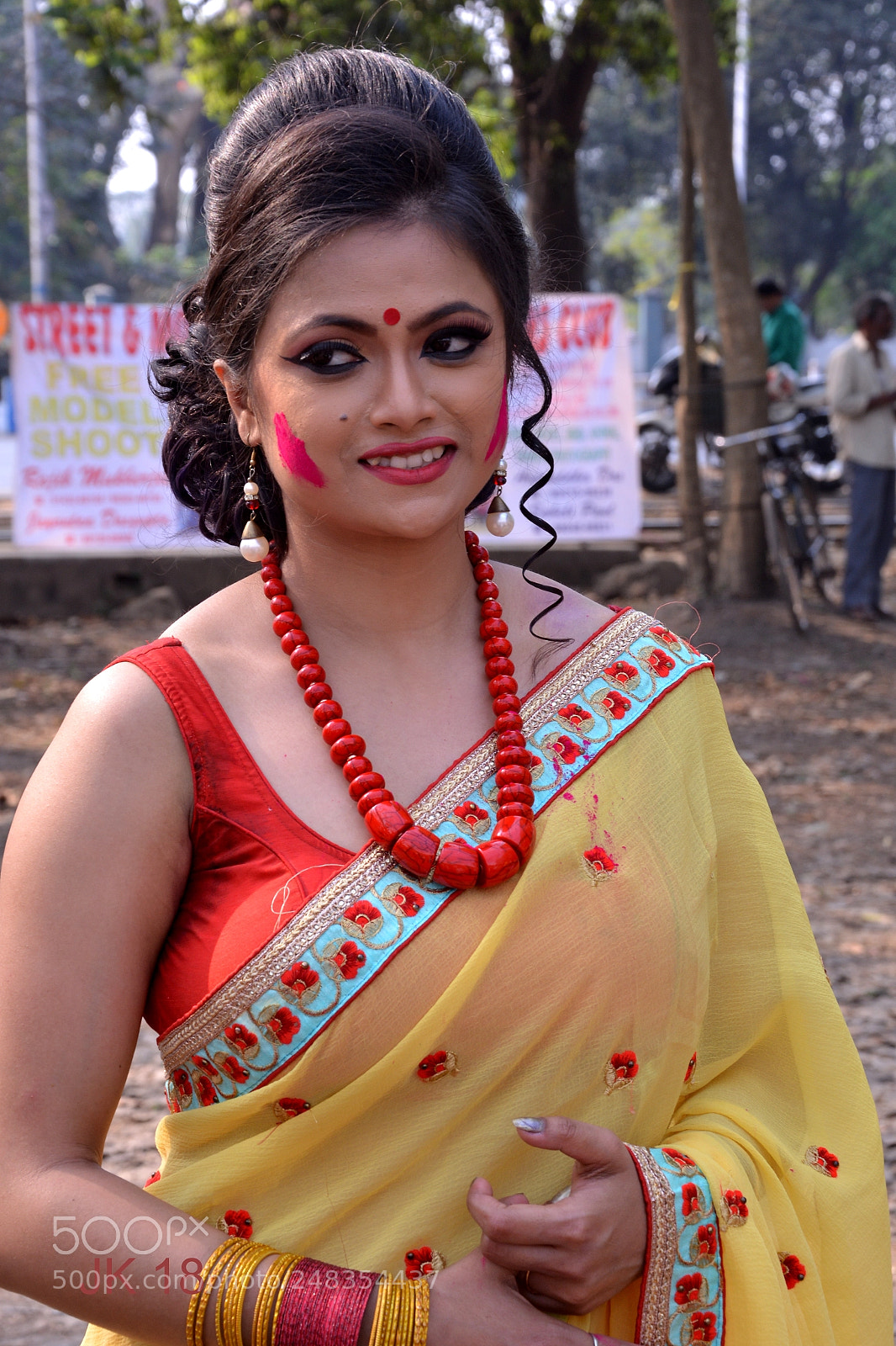 Nikon D5200 sample photo. She photography