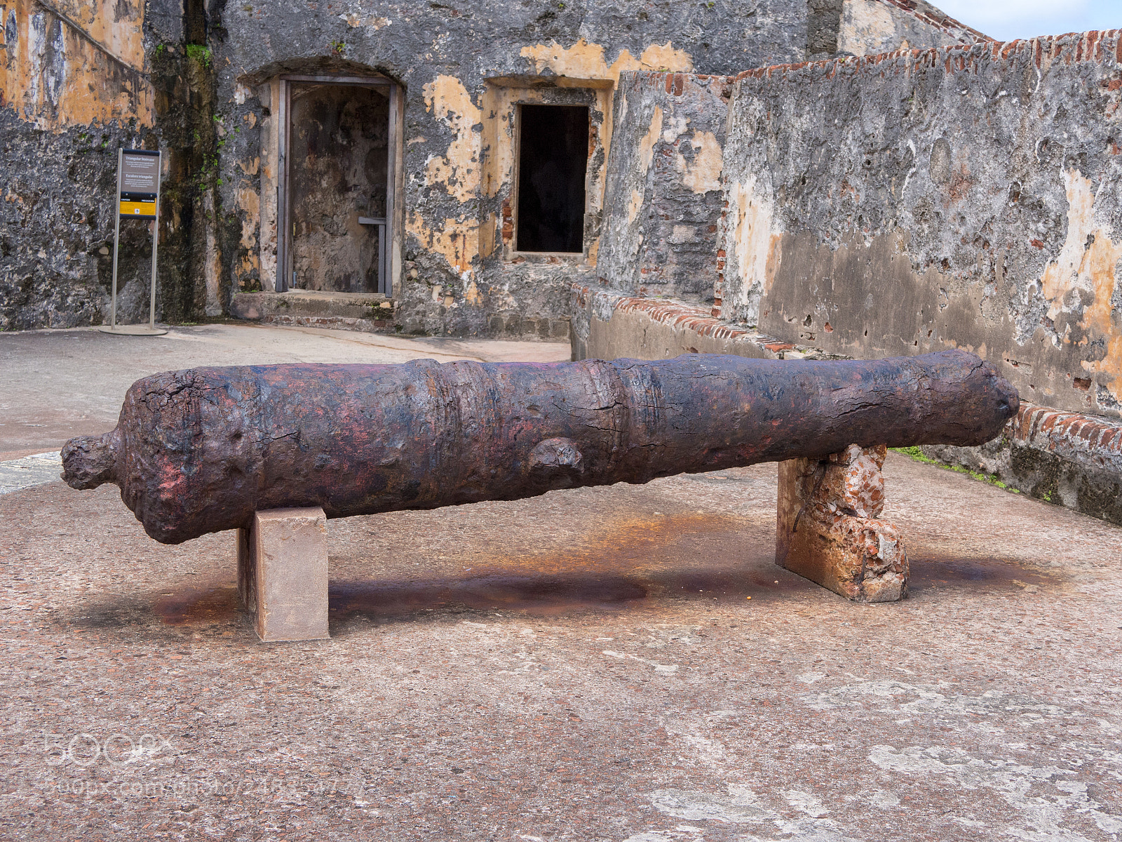 Olympus OM-D E-M10 II sample photo. Old san juan 23 photography