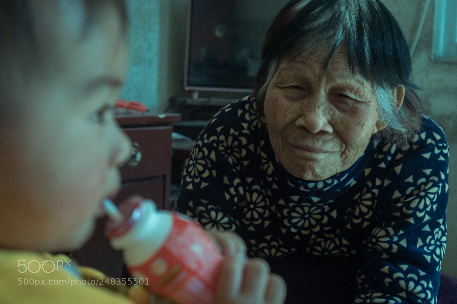 Canon EOS M6 sample photo. Grandma photography