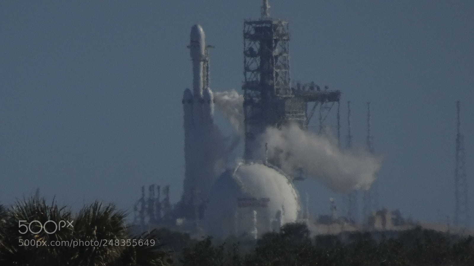 Sony Cyber-shot DSC-HX80 sample photo. Falcon heavy photography
