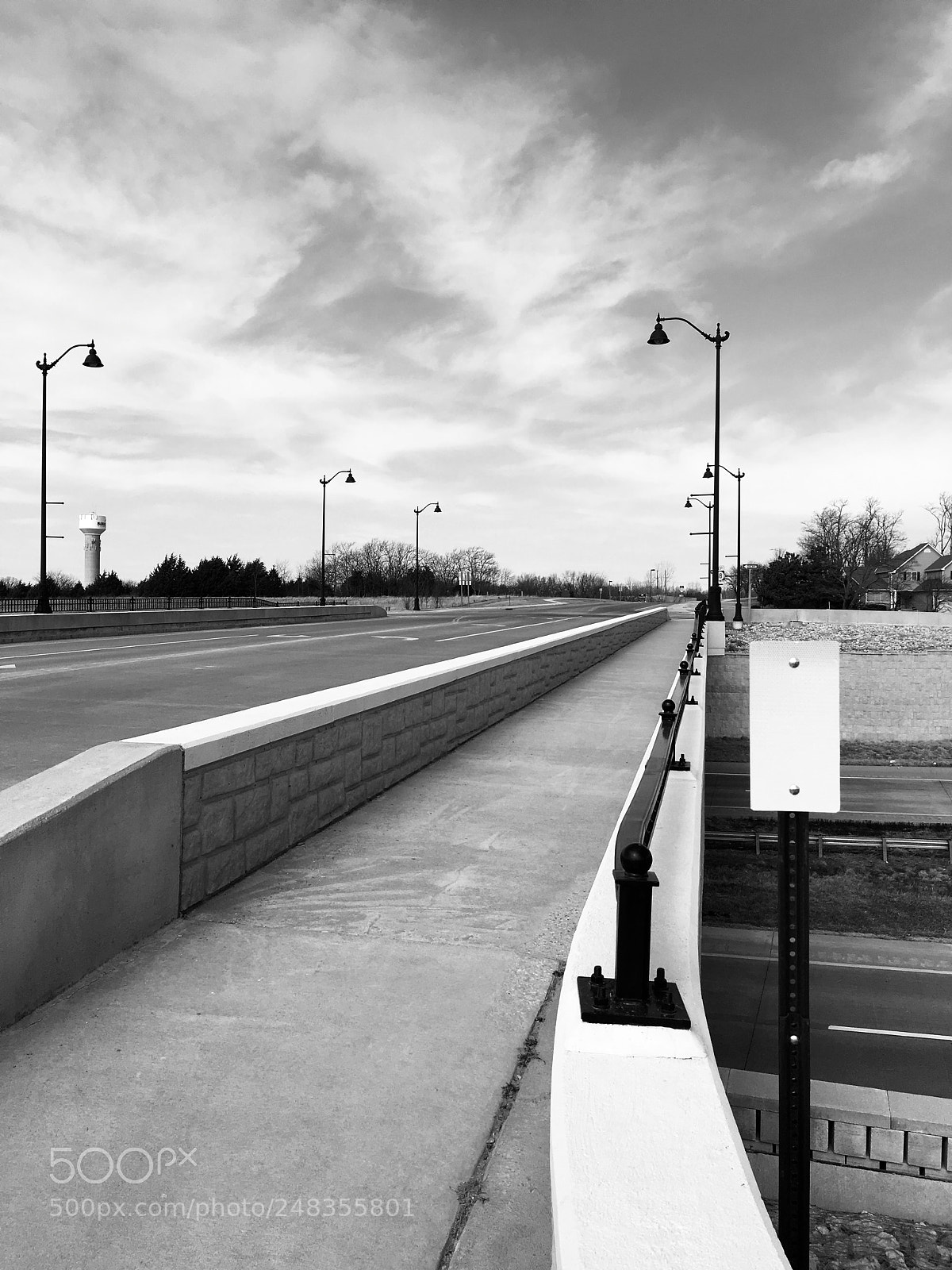 Apple iPhone 6s Plus sample photo. Black and white bridge photography