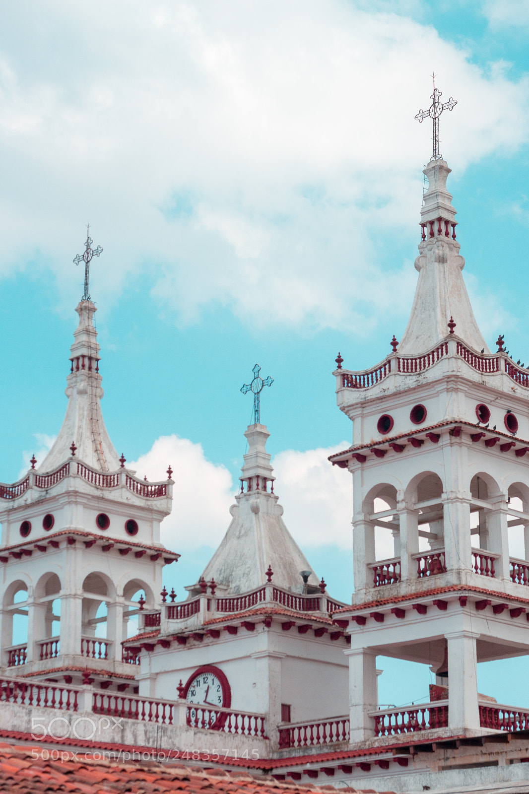 Canon EOS 700D (EOS Rebel T5i / EOS Kiss X7i) sample photo. Iglesia photography