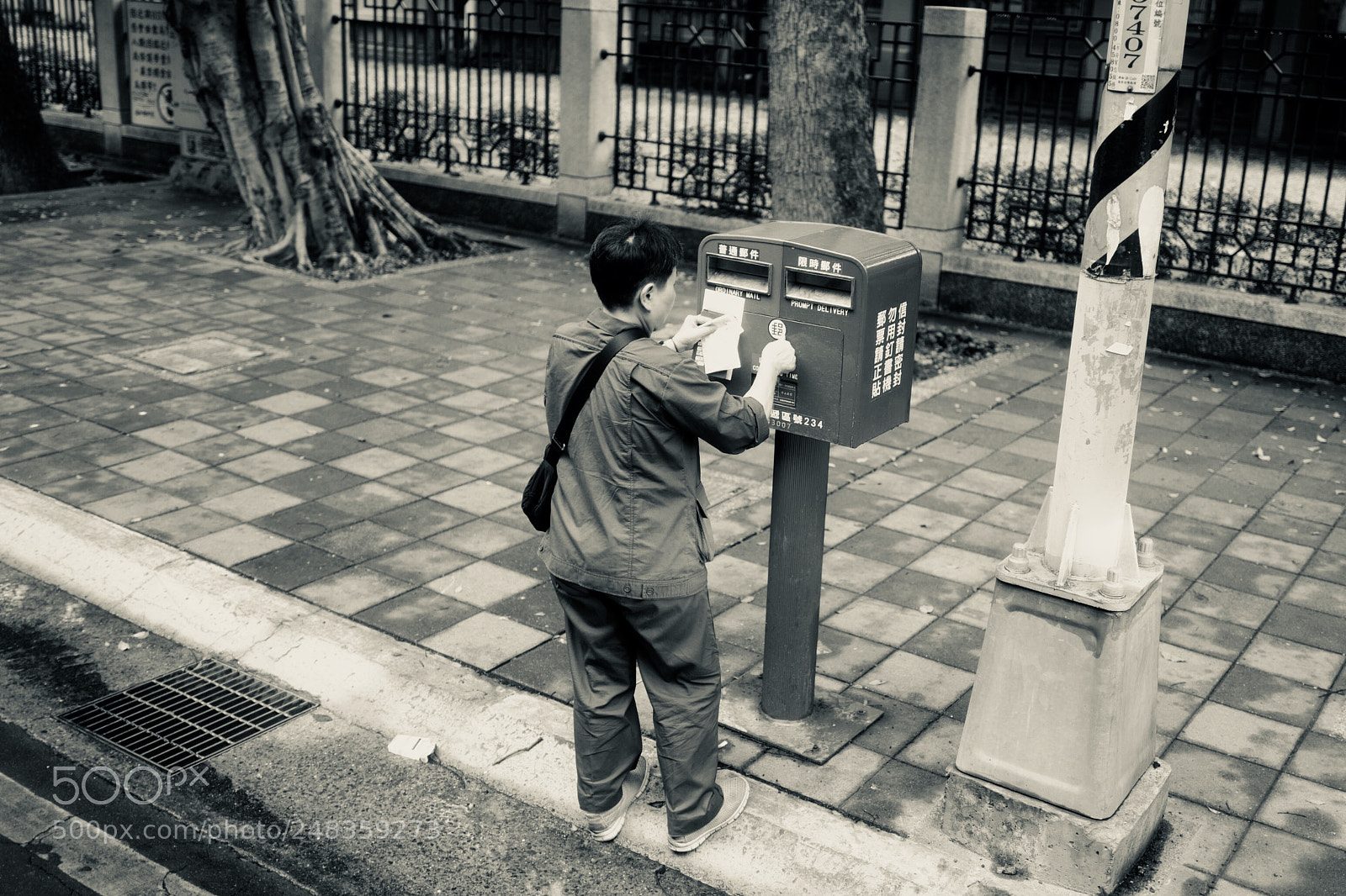 Leica Q (Typ 116) sample photo. 好懷念初中時代和高中時代每週都可以收信的經歷，每次都很驚喜 photography