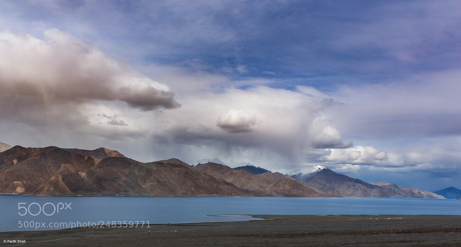 Canon EOS 700D (EOS Rebel T5i / EOS Kiss X7i) sample photo. Smoking mountains photography