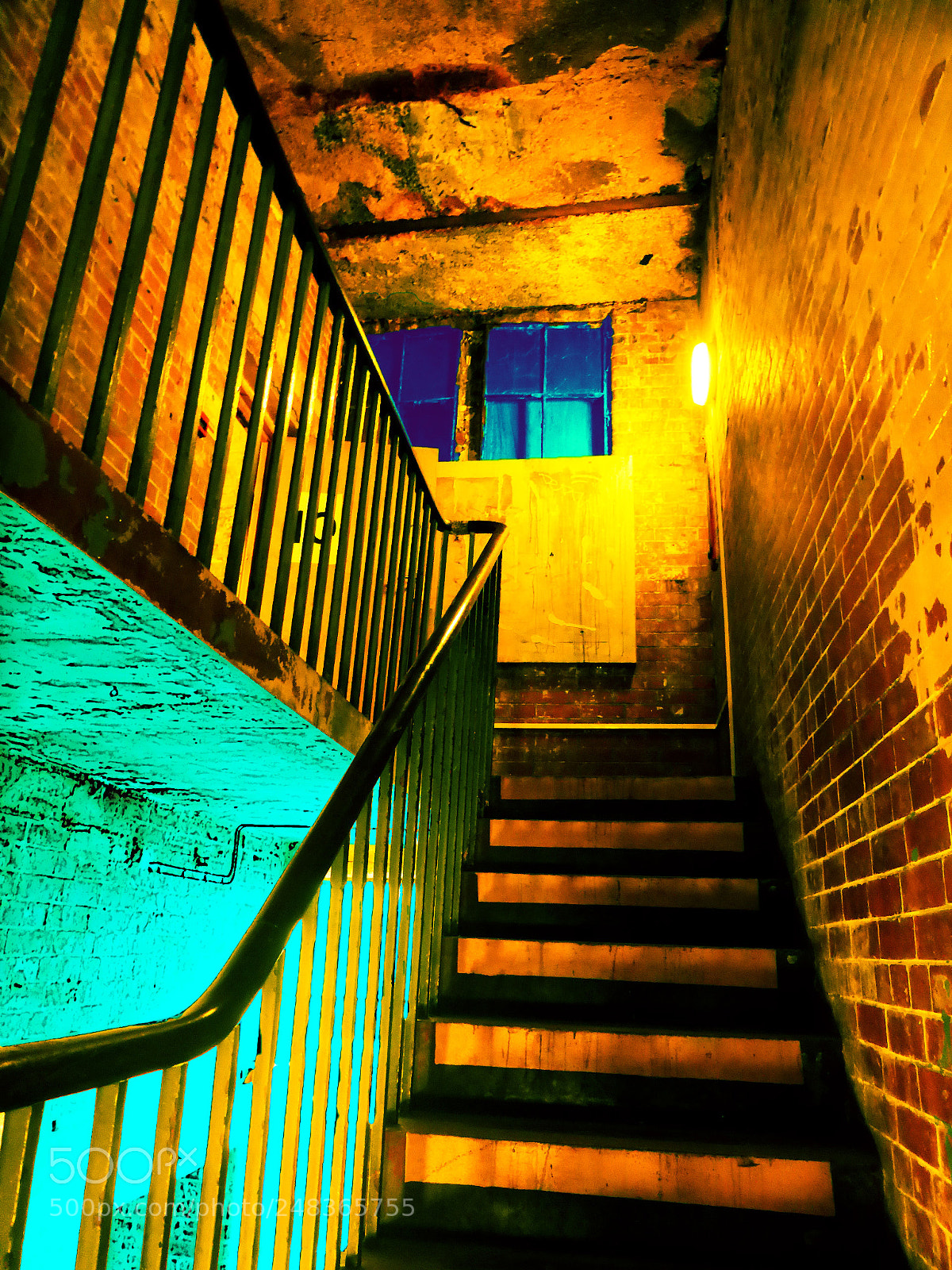 Panasonic Lumix DMC-ZS30 (Lumix DMC-TZ40) sample photo. Stairs 2 photography