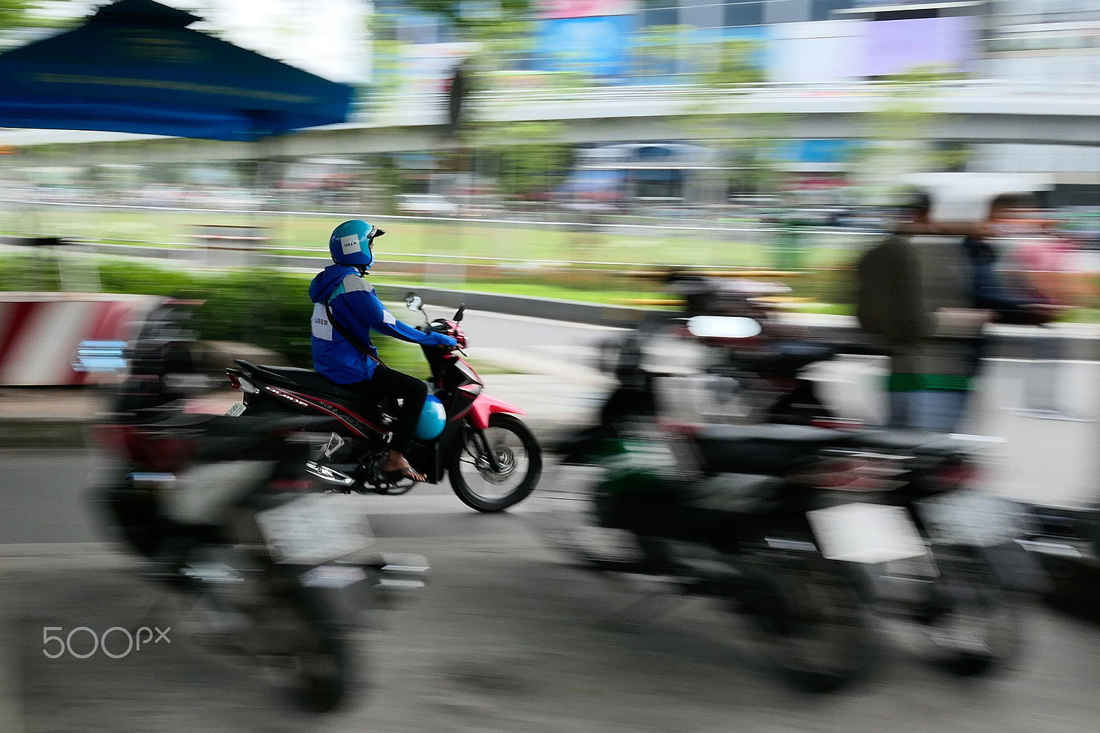 Panasonic Lumix DMC-LX10 (Lumix DMC-LX15) sample photo. Uber in ho chi minh photography
