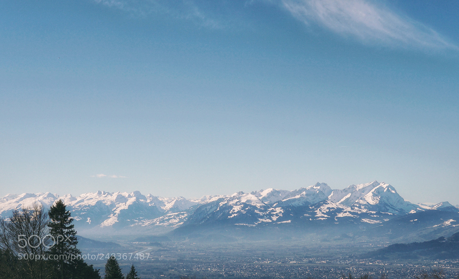 Sony a6000 sample photo. View from pf nder photography
