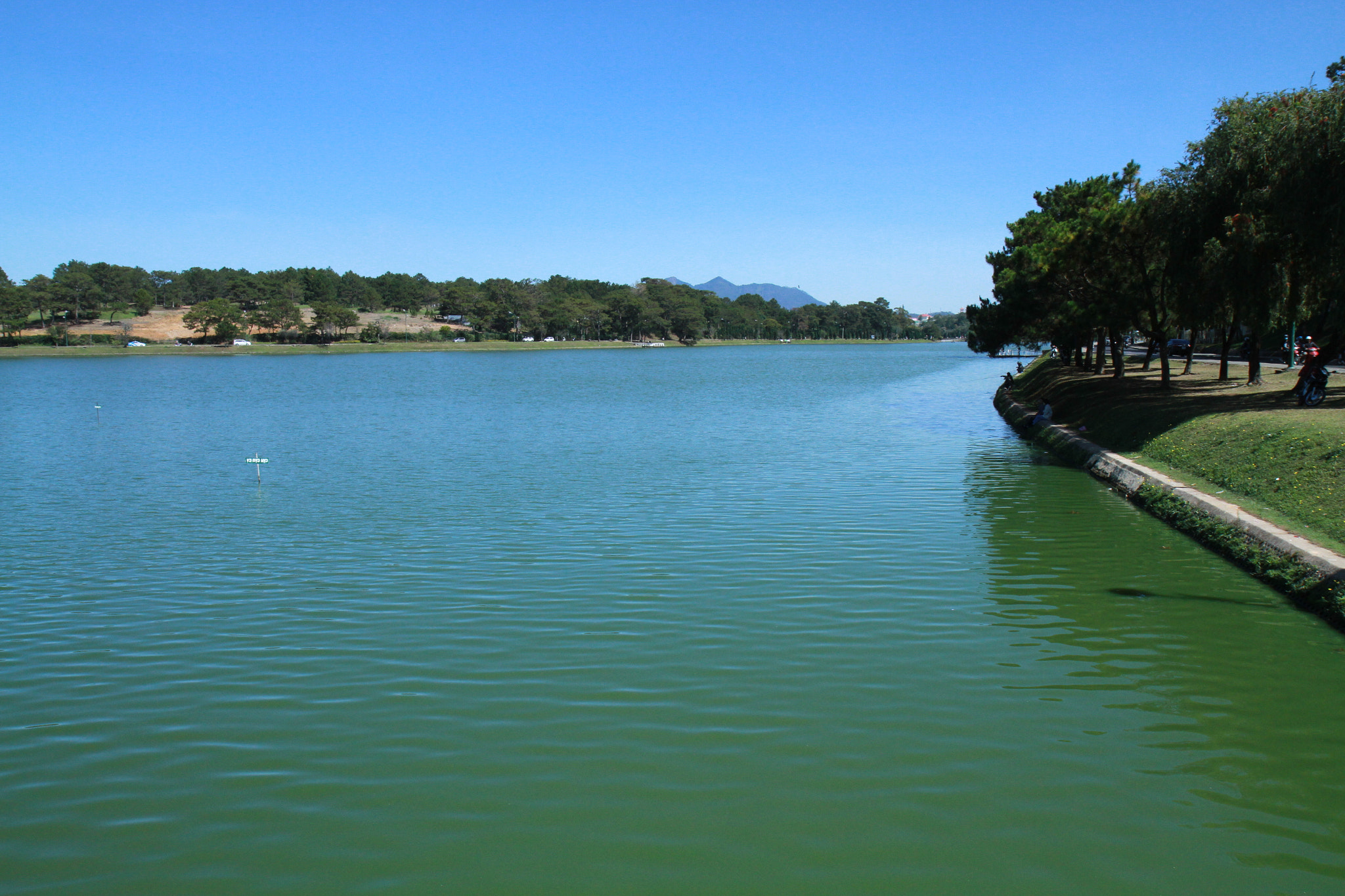 Canon EF-S 17-55mm F2.8 IS USM sample photo. Four directions are home photography