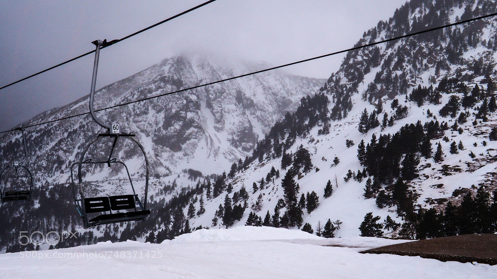 Olympus OM-D E-M10 sample photo. Chairlift photography