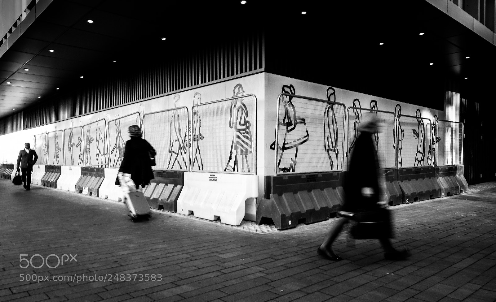 Fujifilm X-E2 sample photo. Walk this way photography