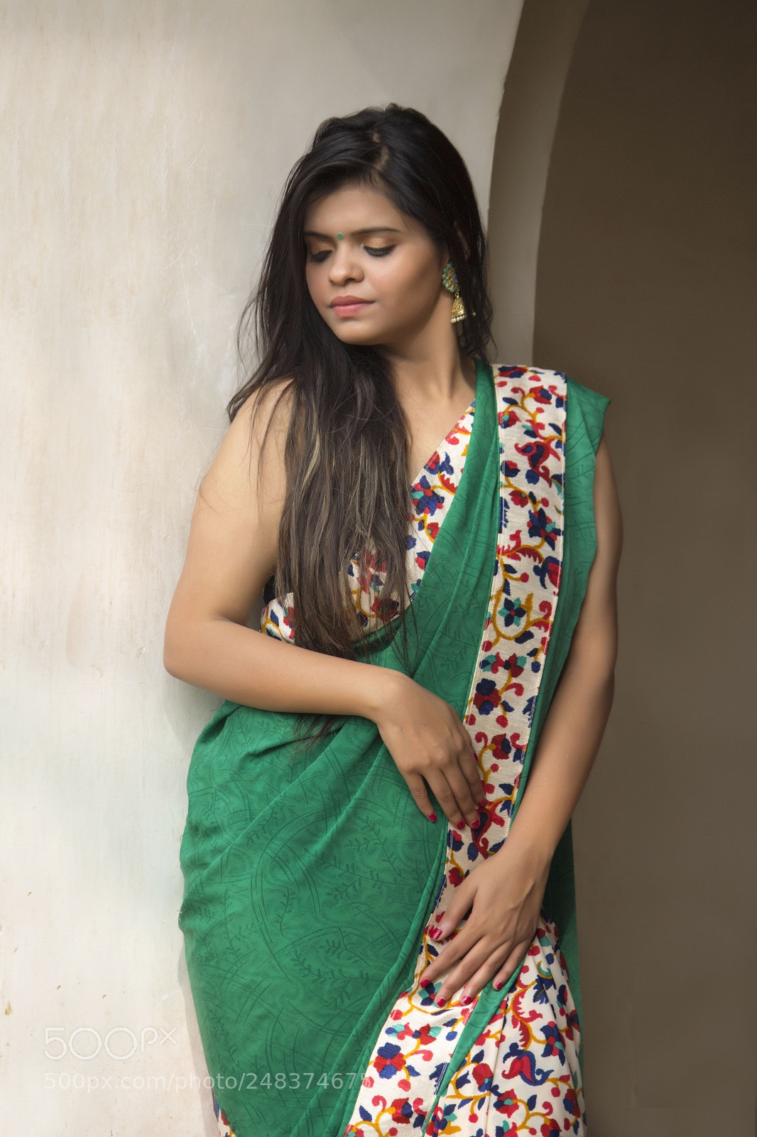 Canon EOS 700D (EOS Rebel T5i / EOS Kiss X7i) sample photo. Smriti sharma saree photoshoot photography