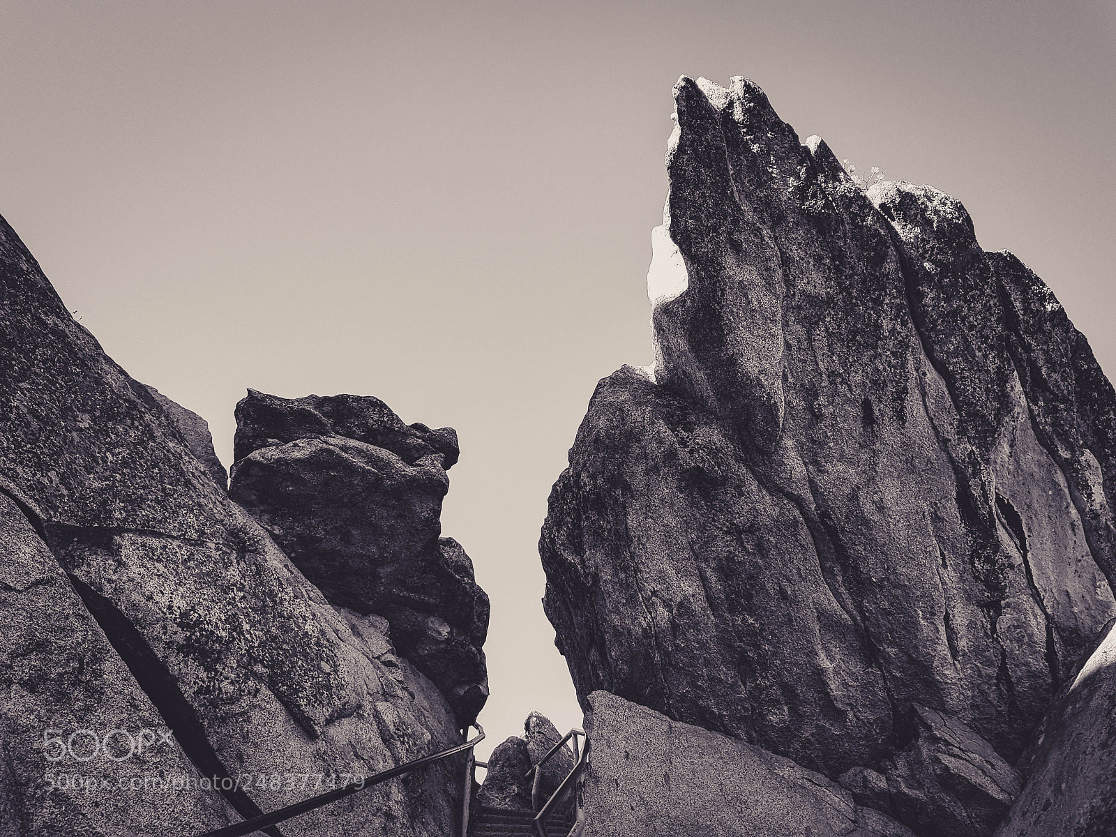 Samsung Galaxy S8+ sample photo. Sandstone guardians photography