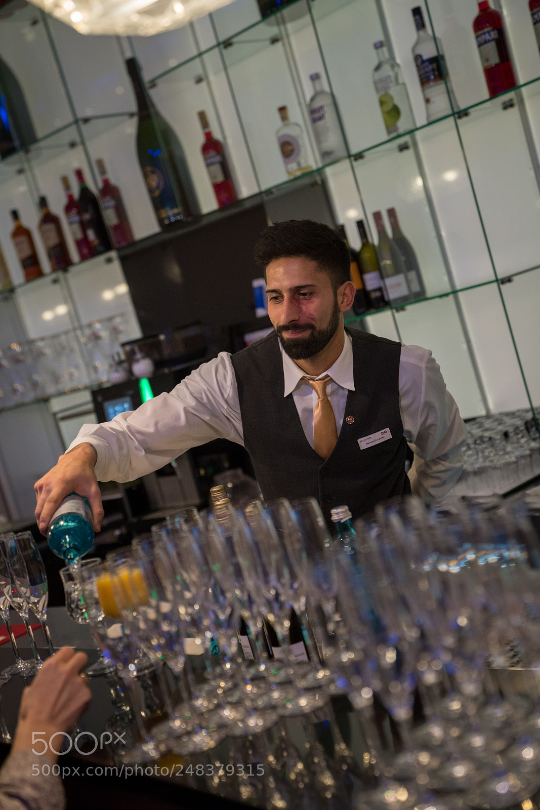 Sony a7R III sample photo. Barkeeper photography