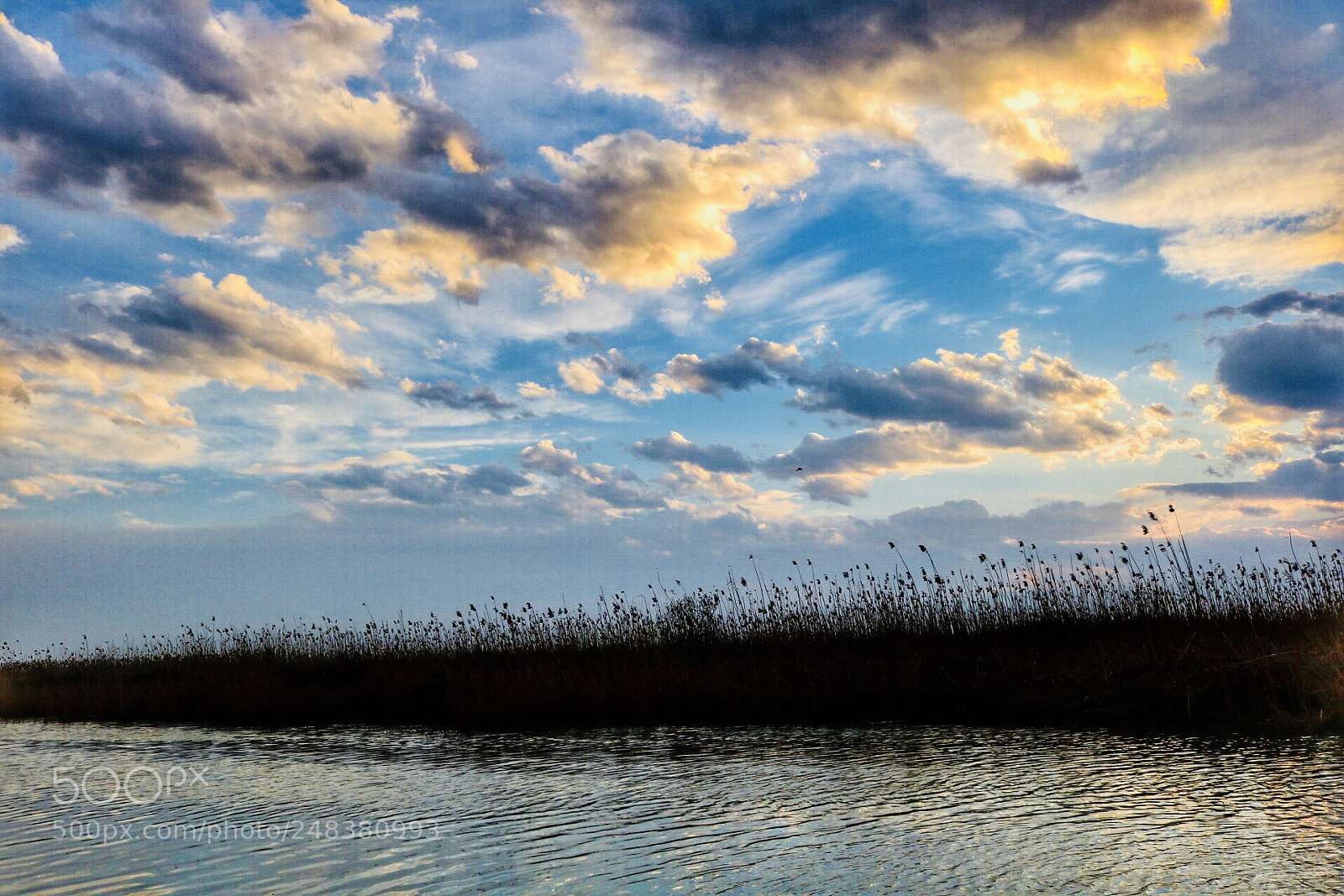 Canon EOS 750D (EOS Rebel T6i / EOS Kiss X8i) sample photo. Dramatic sky photography
