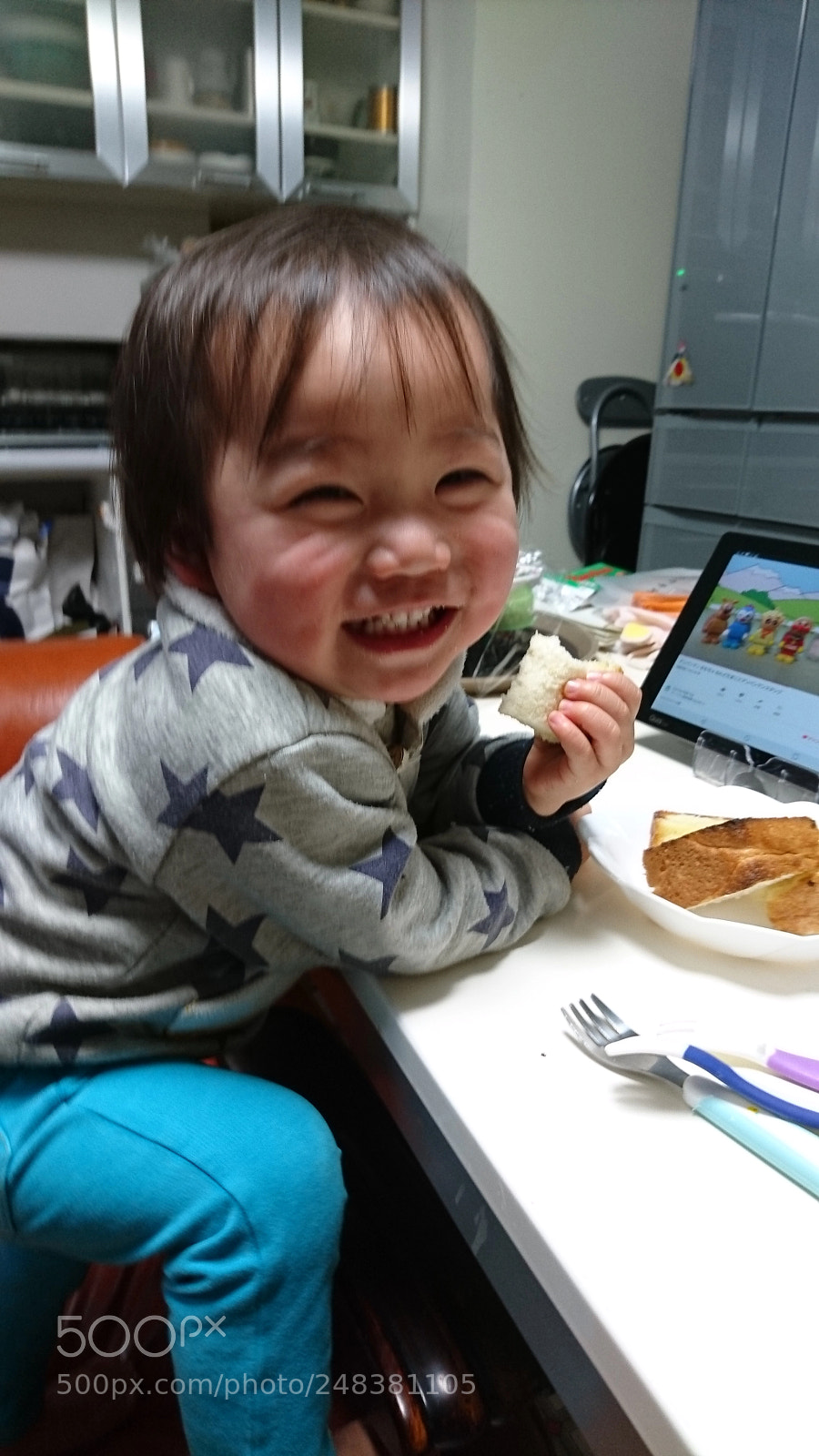 Sony Xperia Z5 sample photo. I love bread! photography