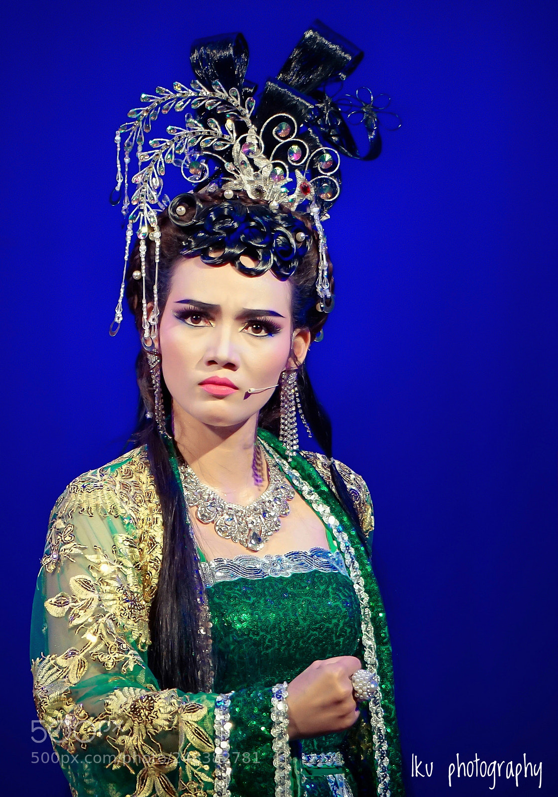 Sony a6000 sample photo. Actress phuong thao photography