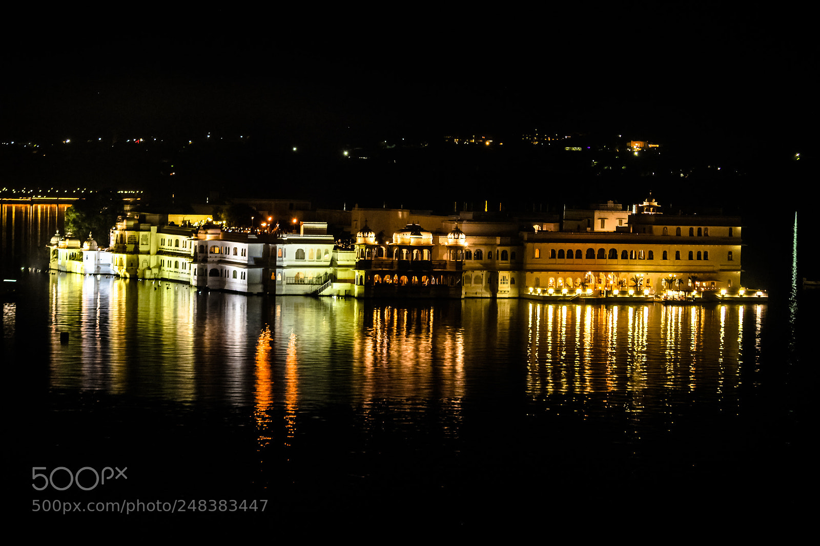 Canon EOS 600D (Rebel EOS T3i / EOS Kiss X5) sample photo. Lake palace udaipur photography