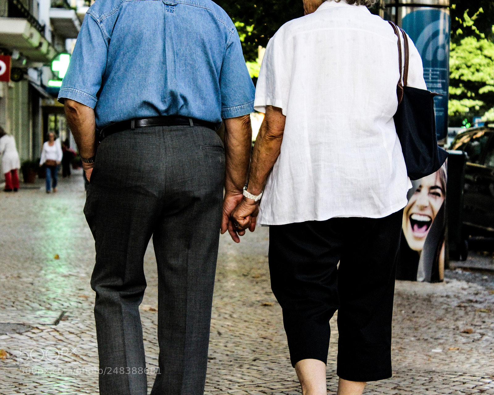 Canon EOS 1200D (EOS Rebel T5 / EOS Kiss X70 / EOS Hi) sample photo. Love in lisboa photography