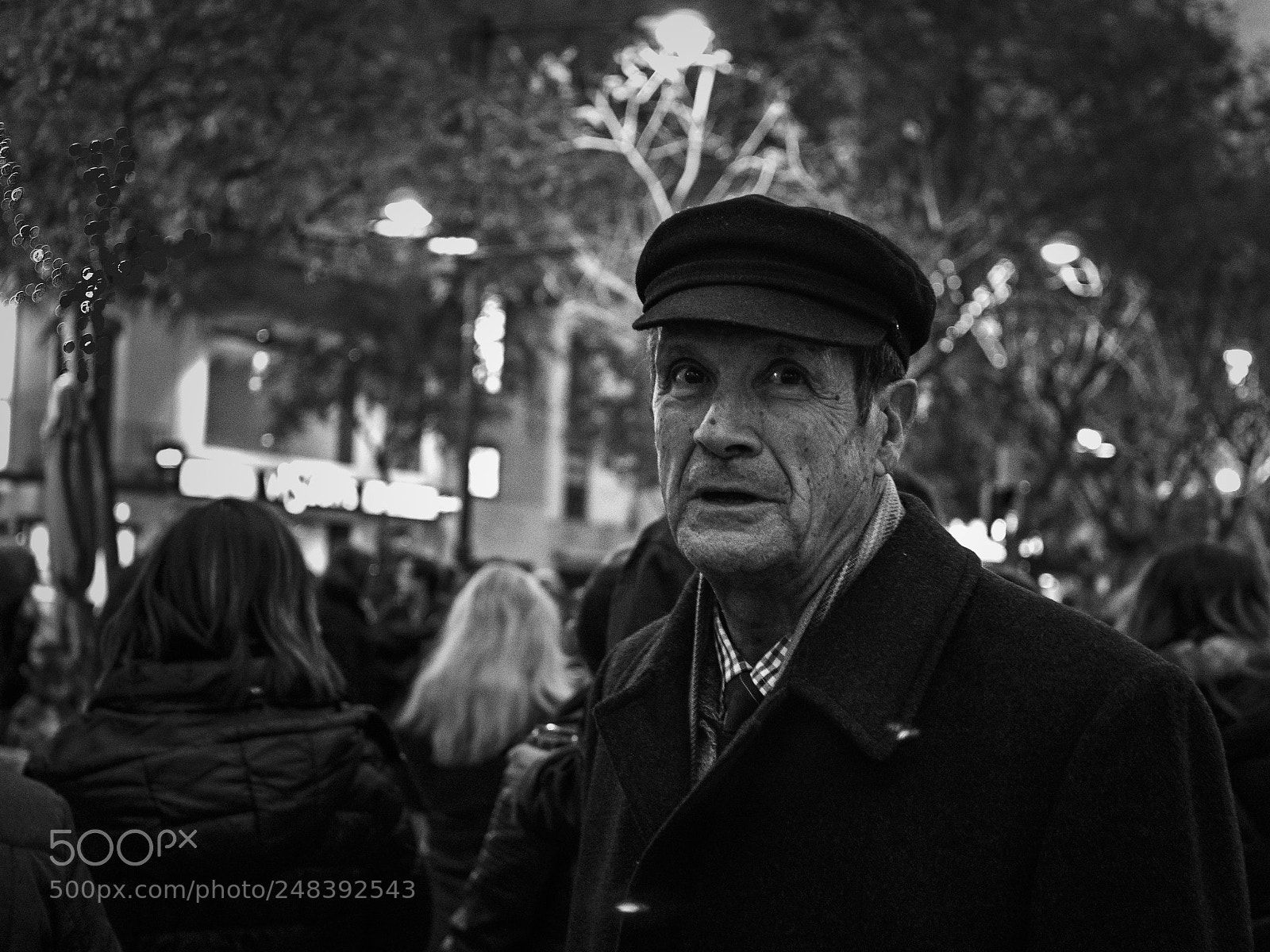 Olympus OM-D E-M10 II sample photo. Street portrait photography