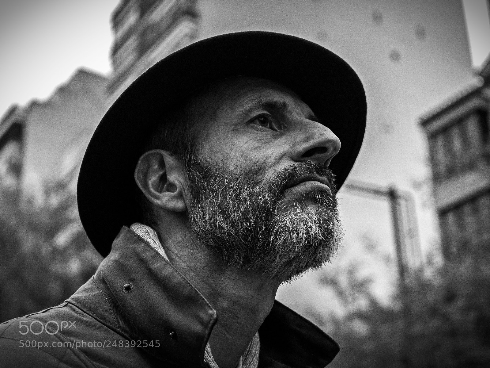Olympus OM-D E-M10 II sample photo. Street portrait photography