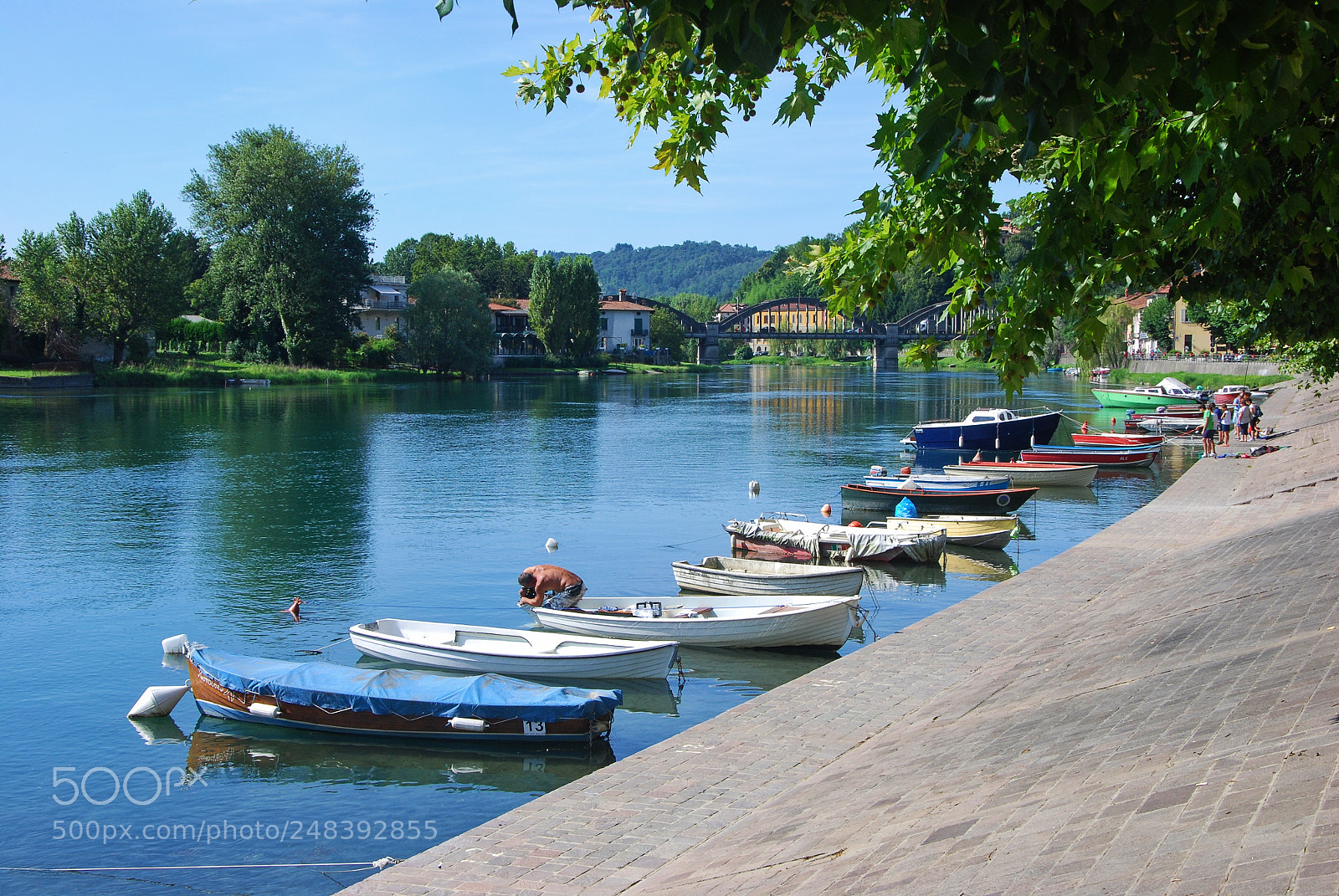 Nikon D60 sample photo. Boats on the river photography