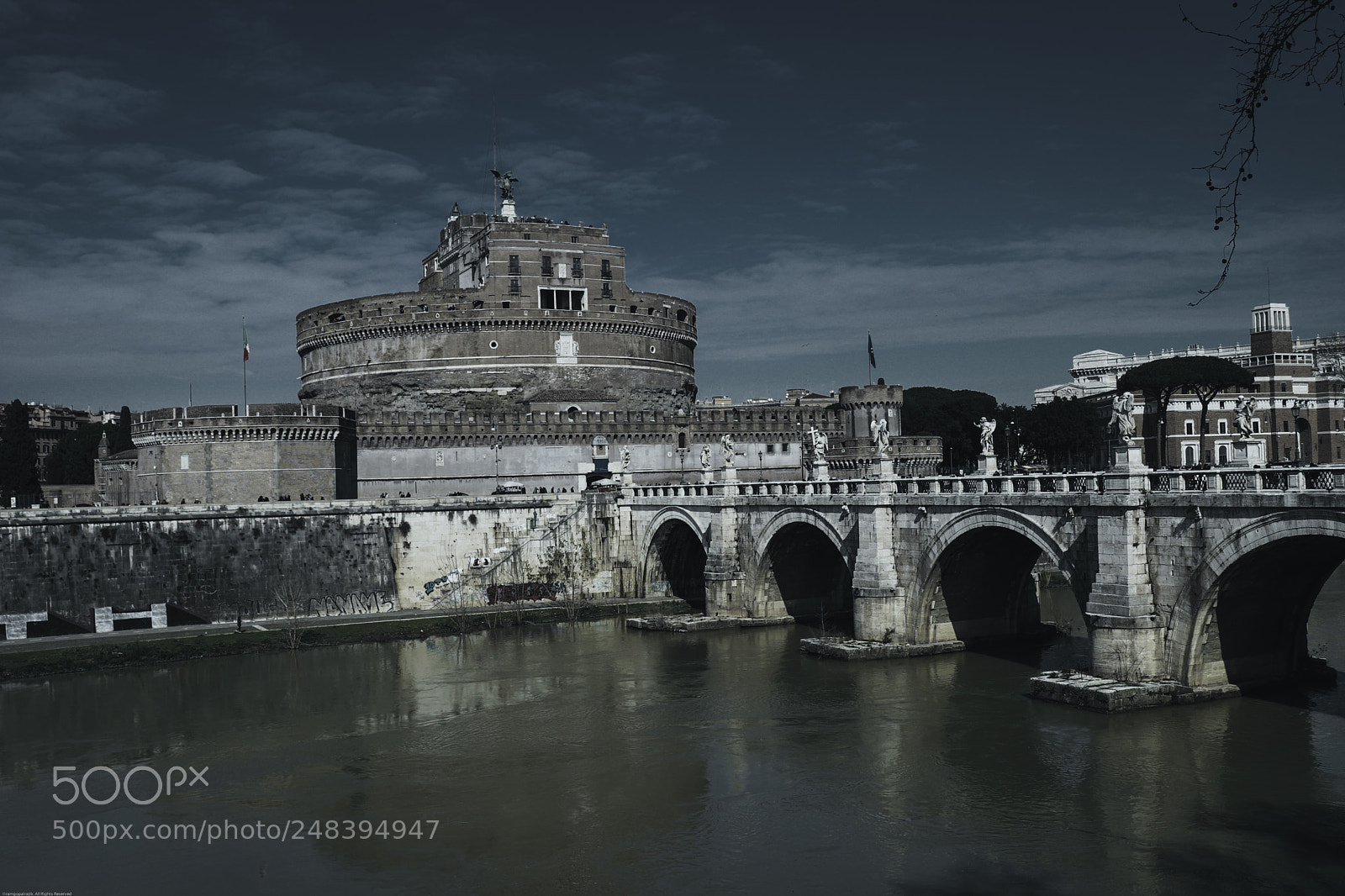 Canon EOS 200D (EOS Rebel SL2 / EOS Kiss X9) sample photo. Castel sant'angelo photography