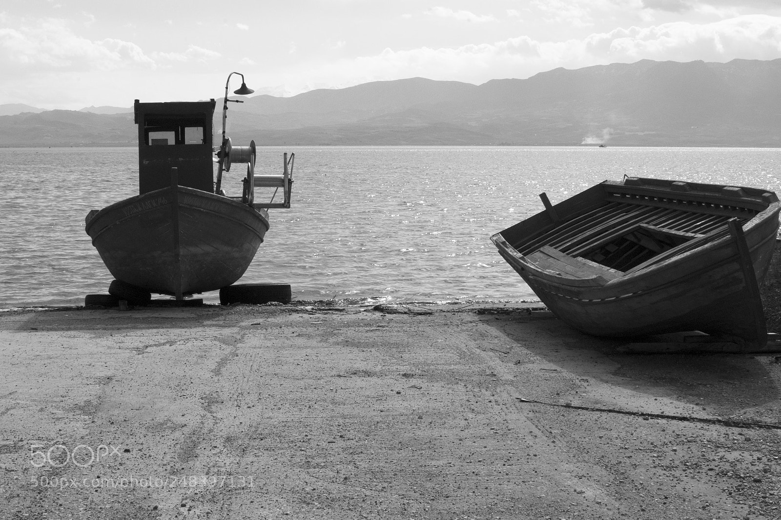 Fujifilm FinePix S5 Pro sample photo. #boat photography