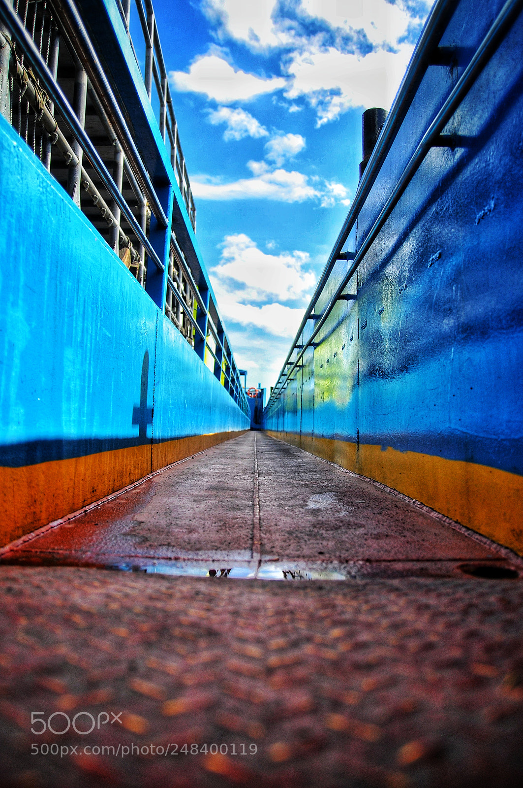 Nikon D90 sample photo. Metals photography