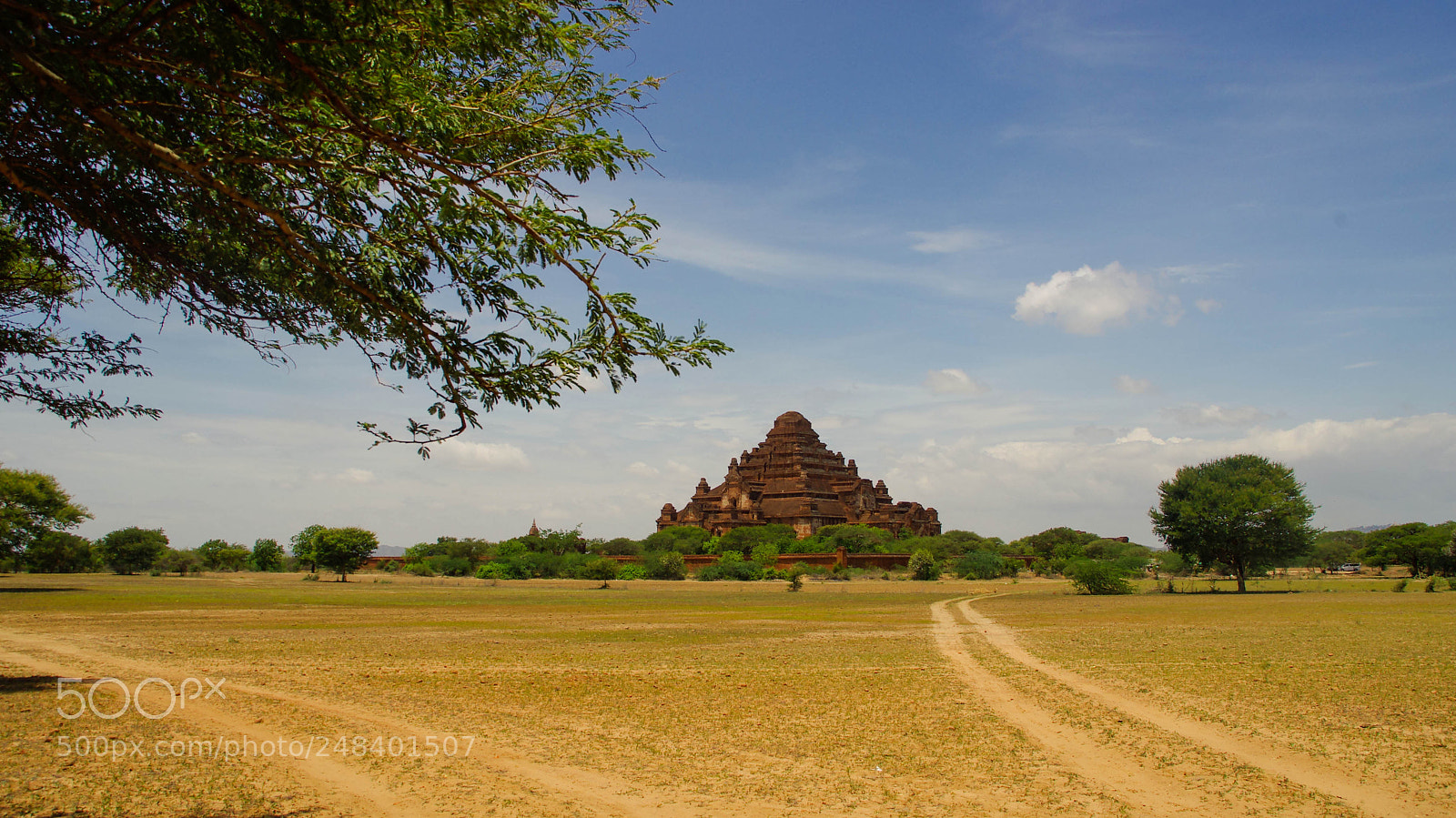 Pentax K-5 sample photo. Myanmar photography