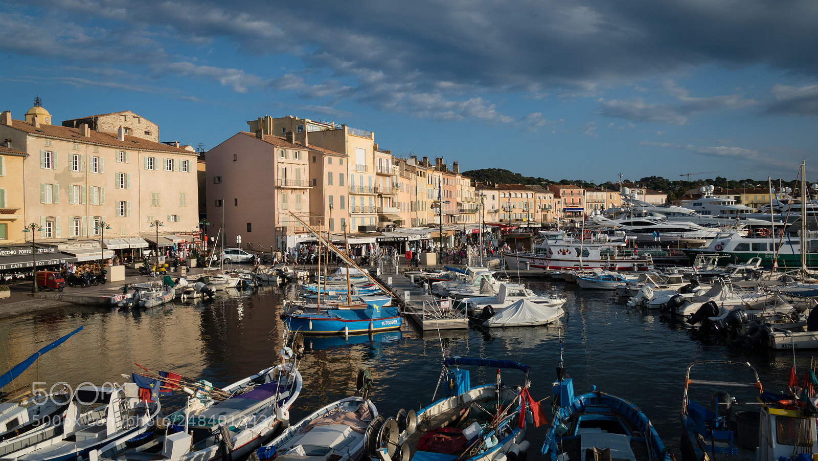 Leica V-Lux (Typ 114) sample photo. Harbour photography